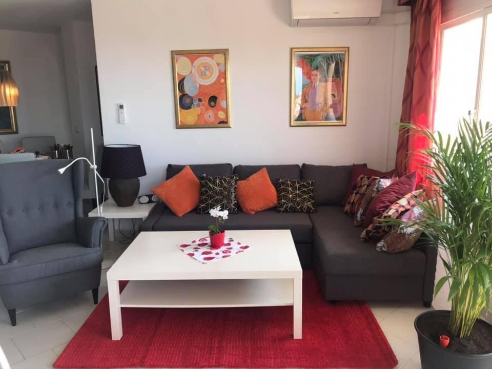 Apartment Caronte Malaga Exterior photo