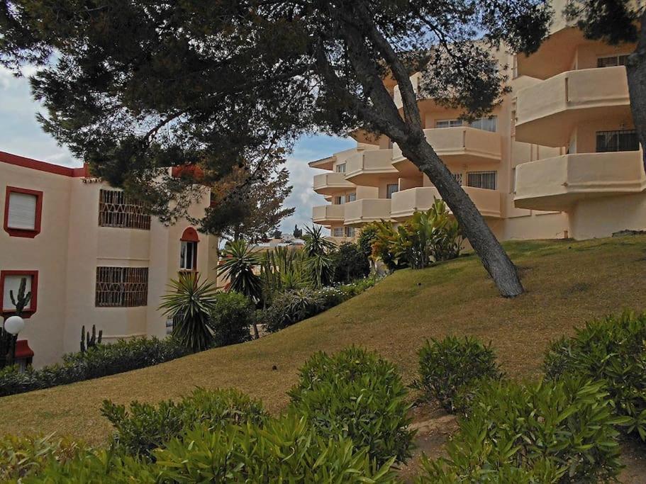 Apartment Caronte Malaga Exterior photo