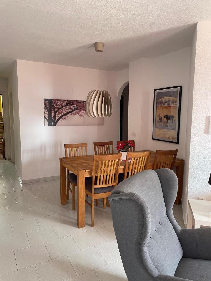 Apartment Caronte Malaga Exterior photo